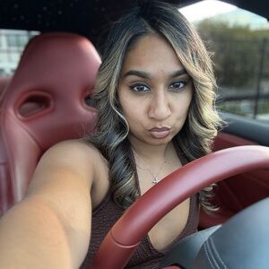 Meet your Posher, Paula